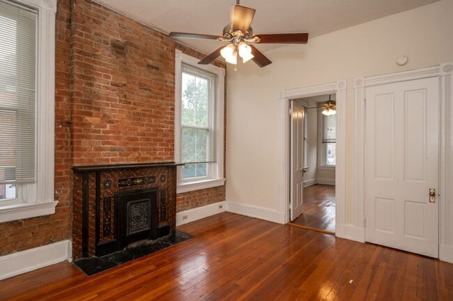 Photo - 215 E University Ave Unit A4