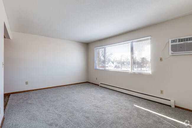 2BR, 1BA - 840SF - Living Room