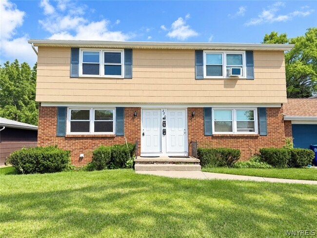220 Garden Pkwy