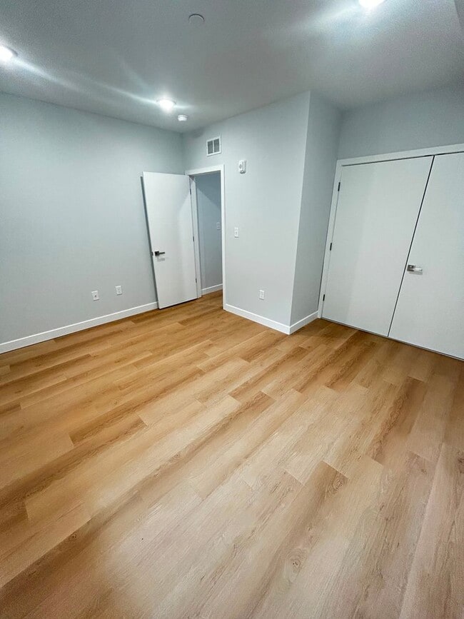 4217 Mantua Ave Unit 2