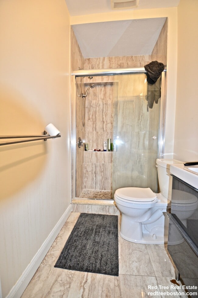 Photo - 1616 Beacon St Unidad 3