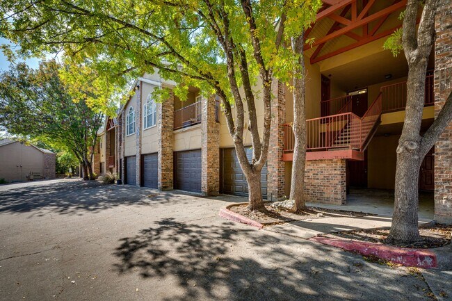 Hidden Gem - Best in Class - 2/2.5 - 360 /... - Hidden Gem - Best in Class - 2/2.5 - 360 /... Condo