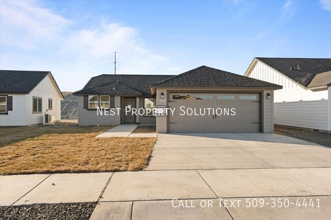 Brand New 3 Bed, 2 Bath Home in Moses Lake! - Brand New 3 Bed, 2 Bath Home in Moses Lake!