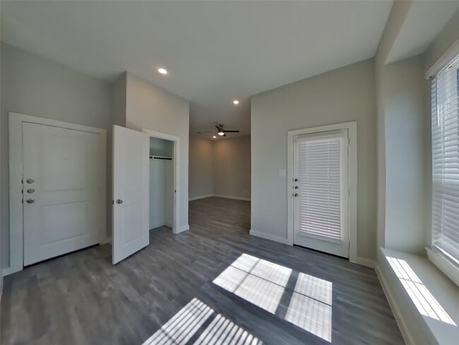 Photo - 22857 Terrazzo Dr