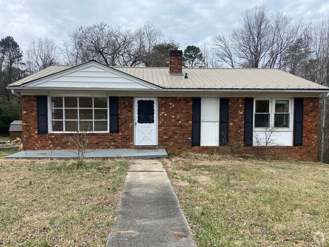 Building Photo - 3 Bedroom, 1.5 Bathroom House in High Point!