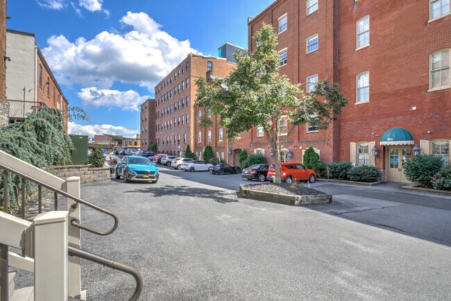 Photo - 247 N Shippen St
