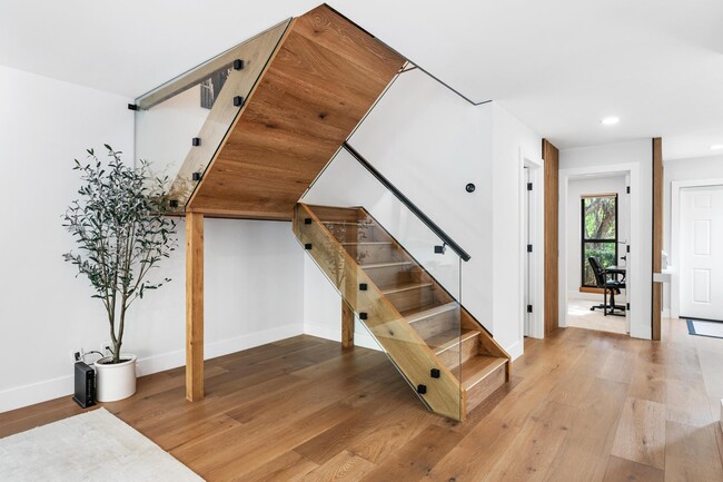 Photo - 541 N Ocean Blvd