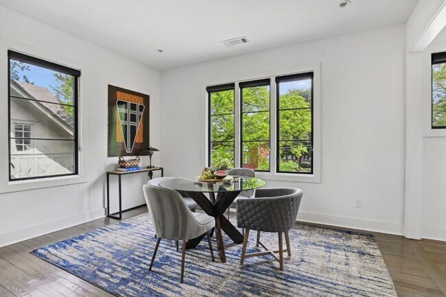 Photo - 634 Bonaventure Ave NE Unit 2