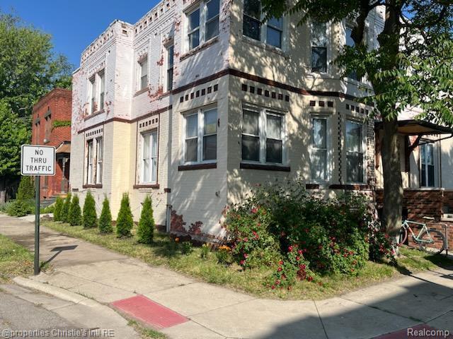 Photo - 4207 4th St Apartment Unit 3