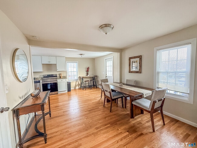 Photo - 20 Andrews St