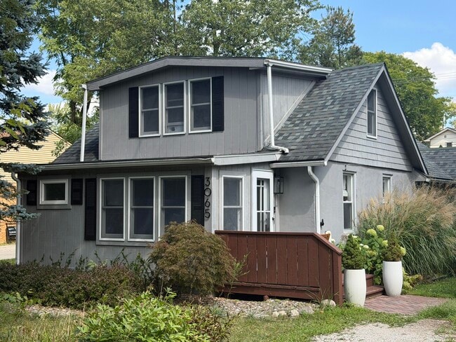 Building Photo - 3065 Nordman Rd