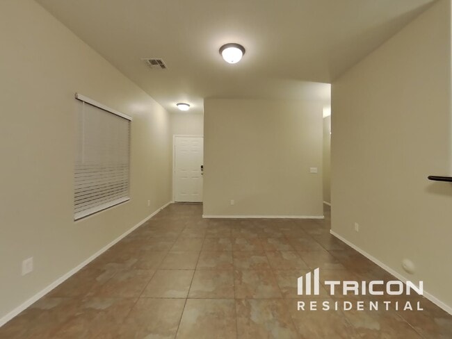 Photo - 36085 N Mirandesa Dr