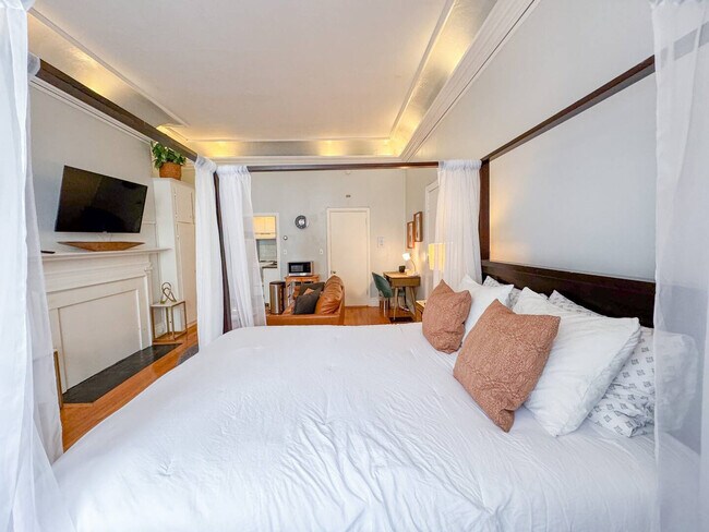 Photo - 337 Beacon St Unidad ID1238092P