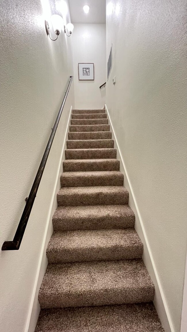 Photo - 1813 Emma Naylor Ct