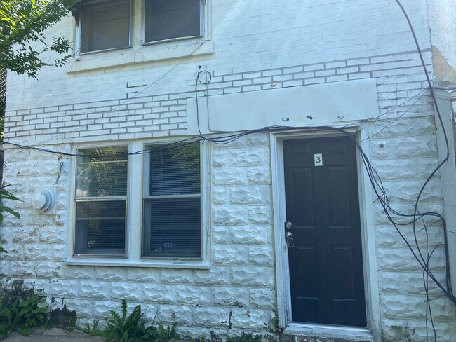 Photo - WAH832 Unit #3