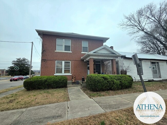 Building Photo - 200 S Spanish St Unit 200-2