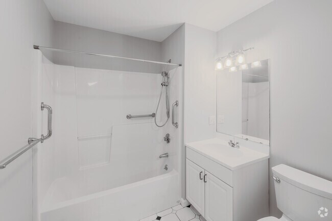 2 BR, 1 BA