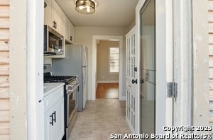 Building Photo - 207 Woodby Ct