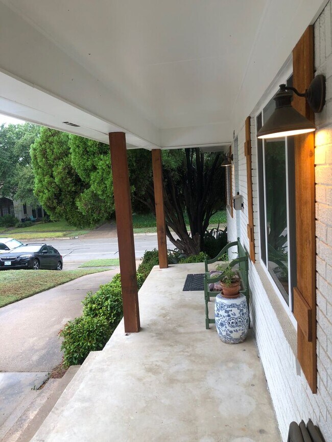 2633-2635 Forest Park Blvd.