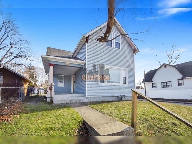 Photo - 1541 Spruce St