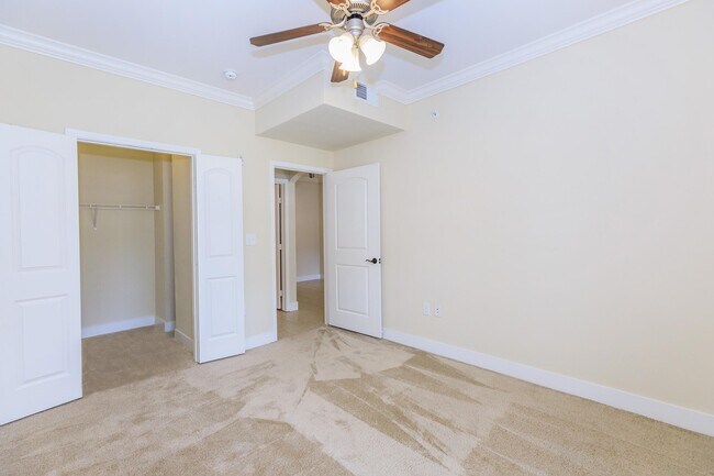 Arista Apartments
