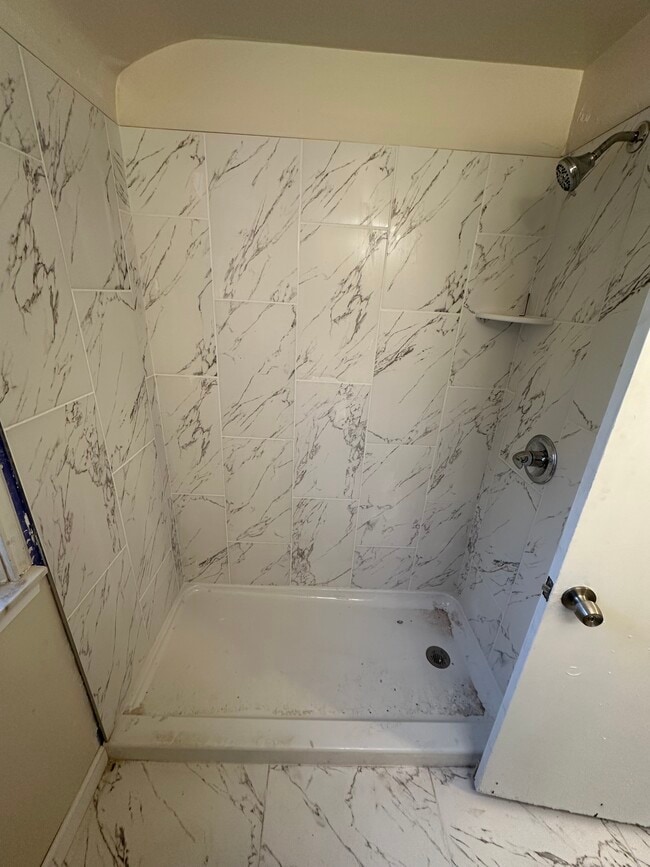 Photo - 7517 Sterling