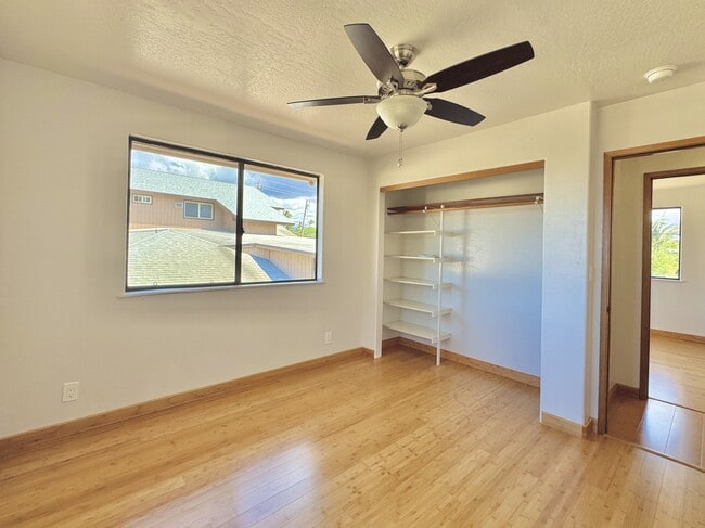 Photo - 12 Kaimao St