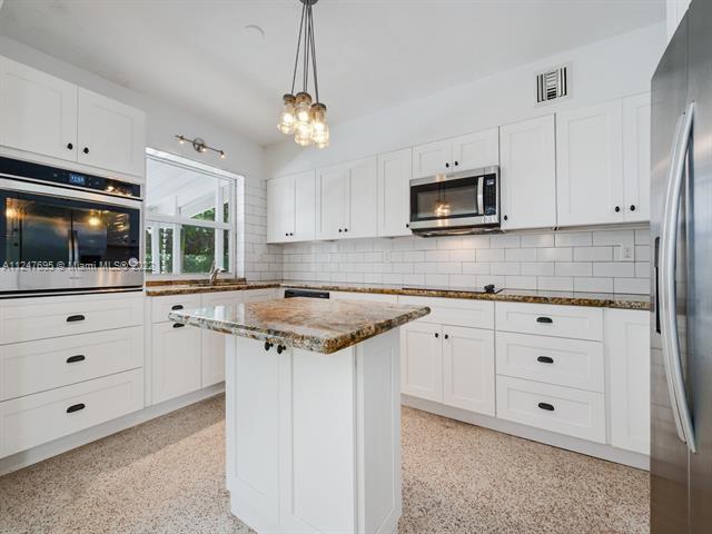 Photo - 13125 SW 81st Ave