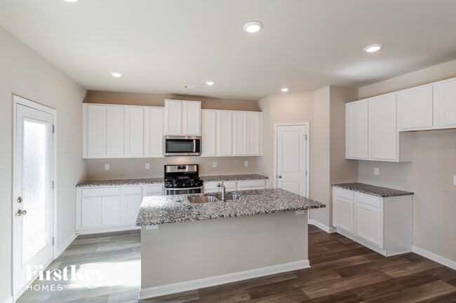 Photo - 281 Auburn Crossing Dr