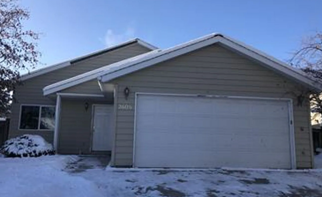 Great 3 bedroom 2 bath home in Bozeman - Great 3 bedroom 2 bath home in Bozeman