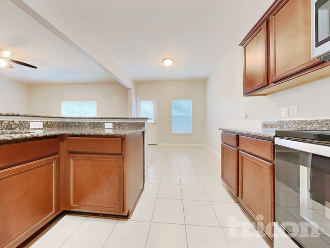 Photo - 30906 Sweetwater Cir