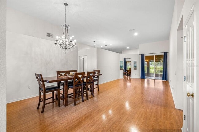 Photo - 16521 Lake Heather Dr