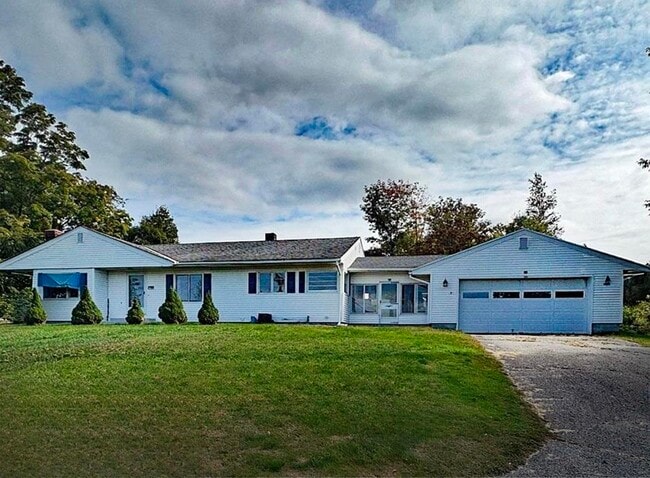 Photo - 290 Killington Ave