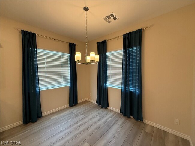 Photo - 208 Bellini Peak Ave