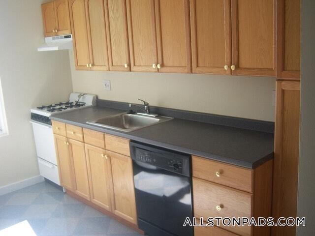 Photo - 33 Highgate St Unit 7