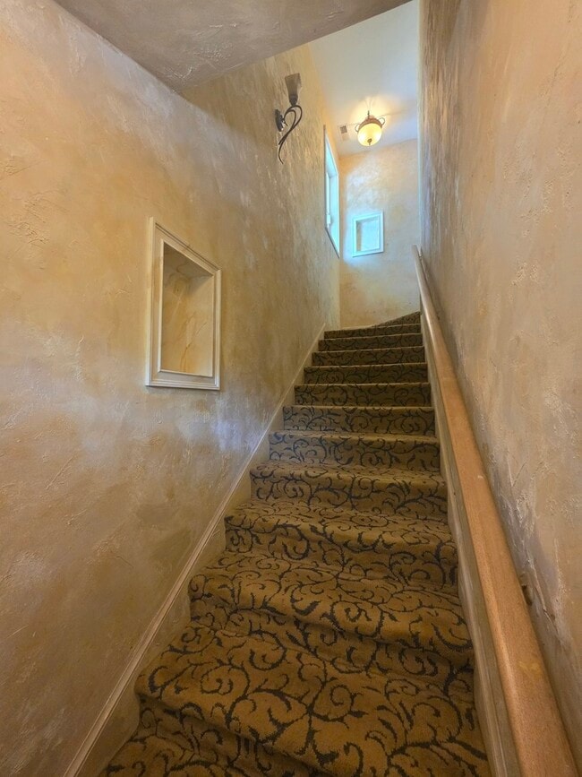 Photo - 204 N Waukegan Rd