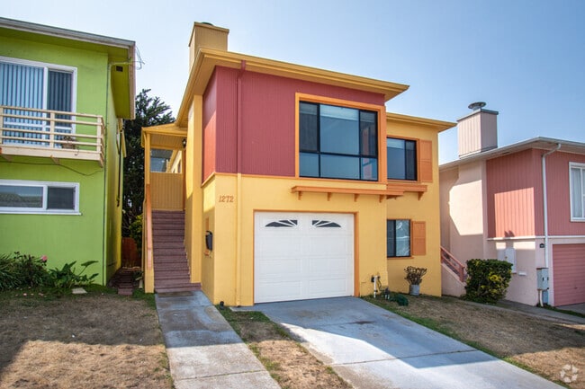 Building Photo - 1272 S Mayfair Ave Rental