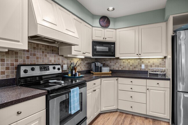 1750 E Lakeshore Dr Unit 151