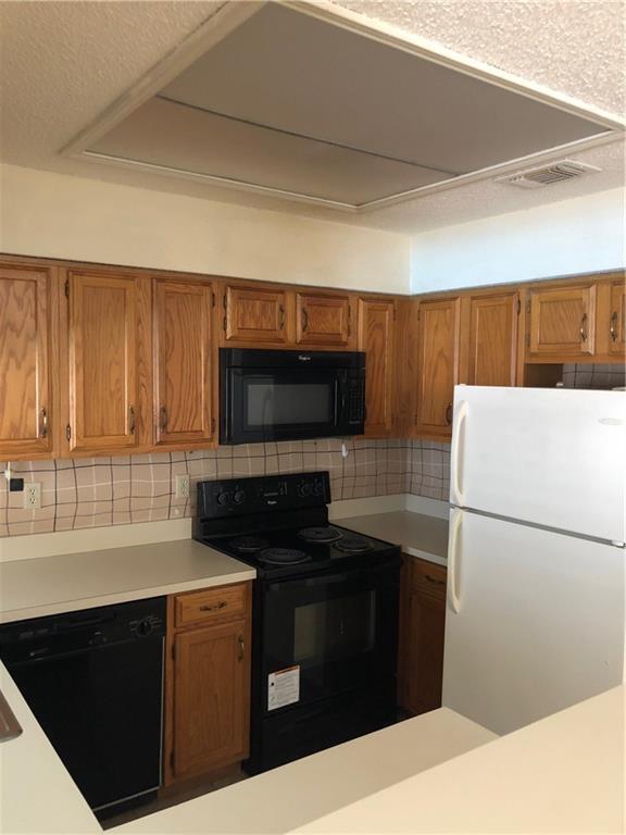 Photo - 915 W 23rd St Unit 112