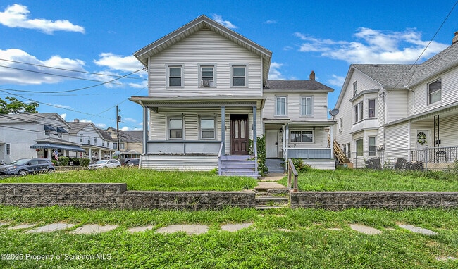 Photo - 301 N Bromley Ave Casa