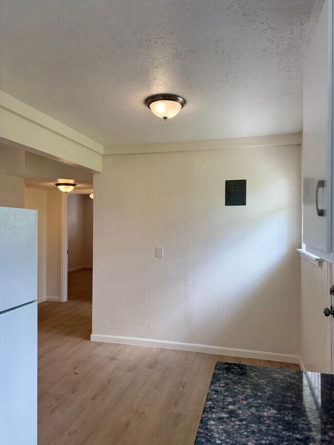 Photo - 2412 E St Vrain St Unit #B - Saint Vrain