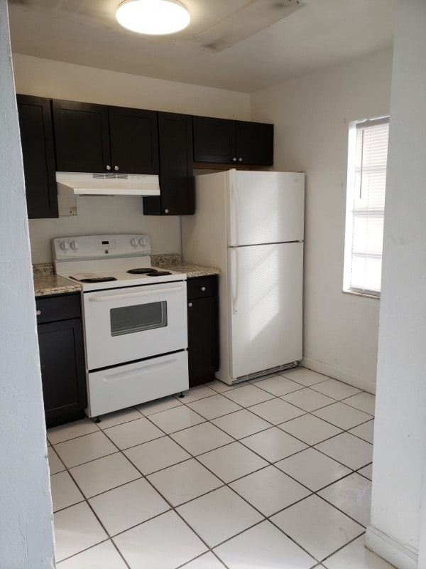 Photo - 15633 Avalon Ave Unit C