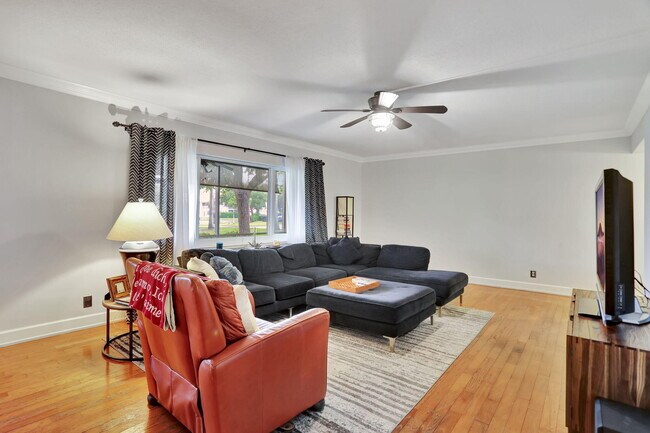 Photo - 2800 NE 28th St Unit 7