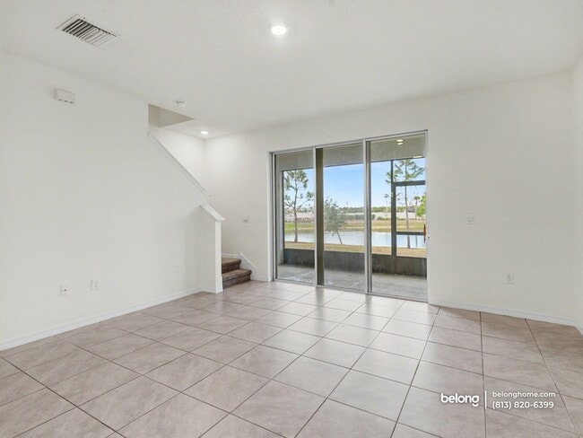 Photo - 136 Mangrove Shade Cir