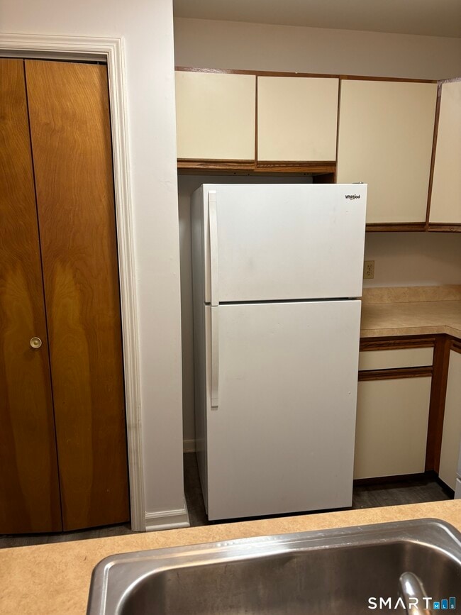 Photo - 31 Railroad St