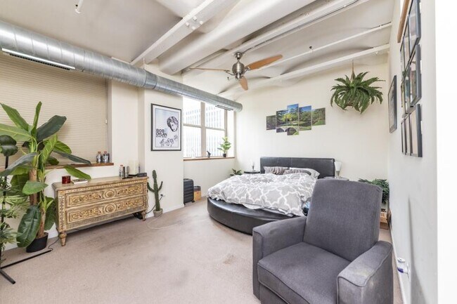 Photo - 2 bedroom in Chicago IL 60607 Unit 510