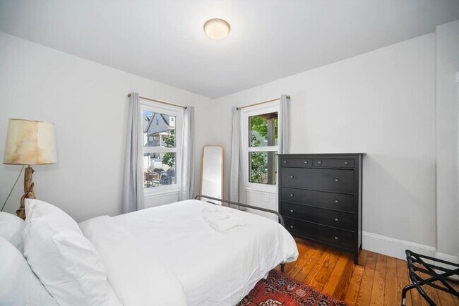 Photo - 334 Highland Ave Unit 1