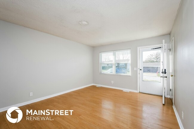 Photo - 1716 Springhill Dr