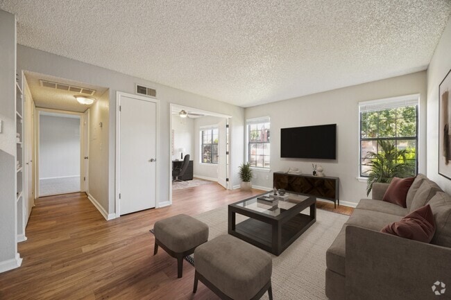 Building Photo - Country Club West Rental