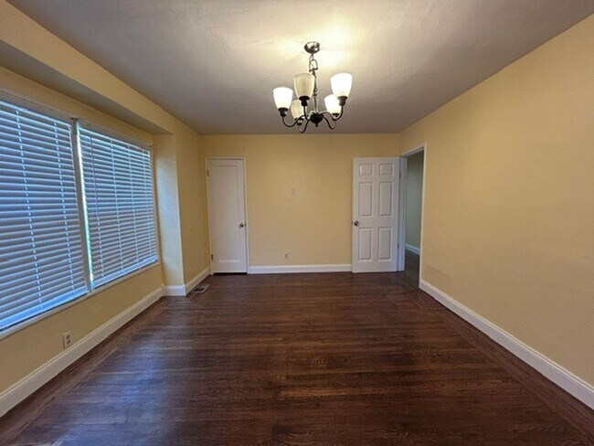 Photo - Lovely 3 Bed, 1 Bath, Home in Berkeley, with Hardwood Floors